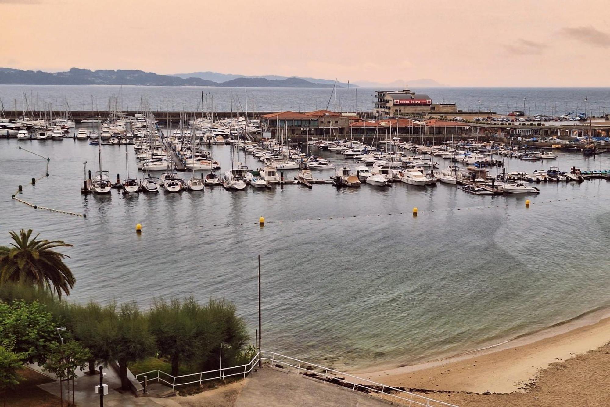 Playa Panadeira Apartment Sanxenxo Bagian luar foto